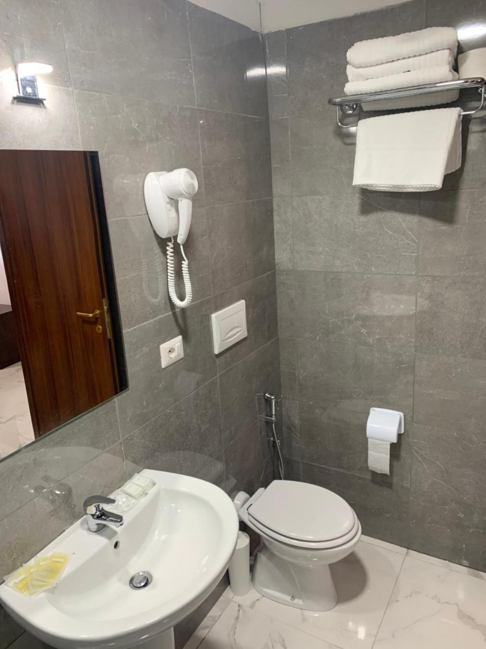 Serena House Roma Eksteriør bilde